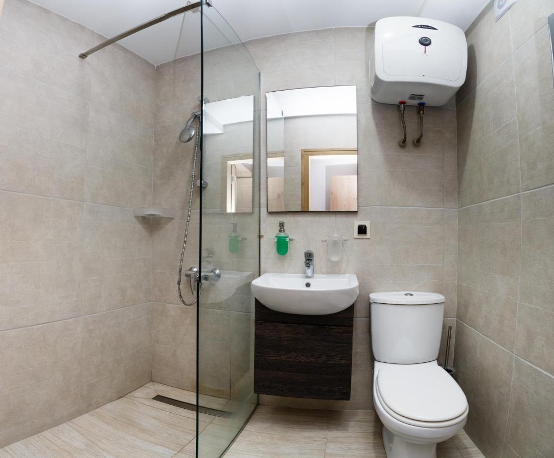 Colinele Aurii Cimislia Hotel Bagian luar foto